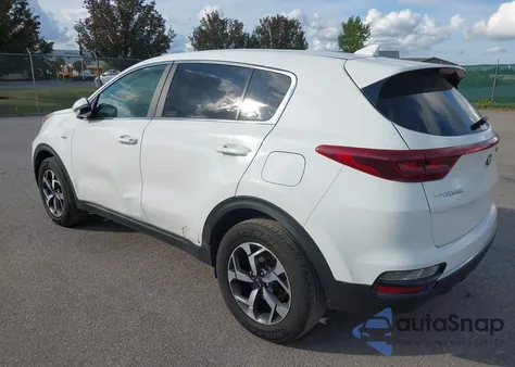 2020 Kia Sportage Lx z USA, uszkodzony, nr VIN KNDPMCAC6L7650086